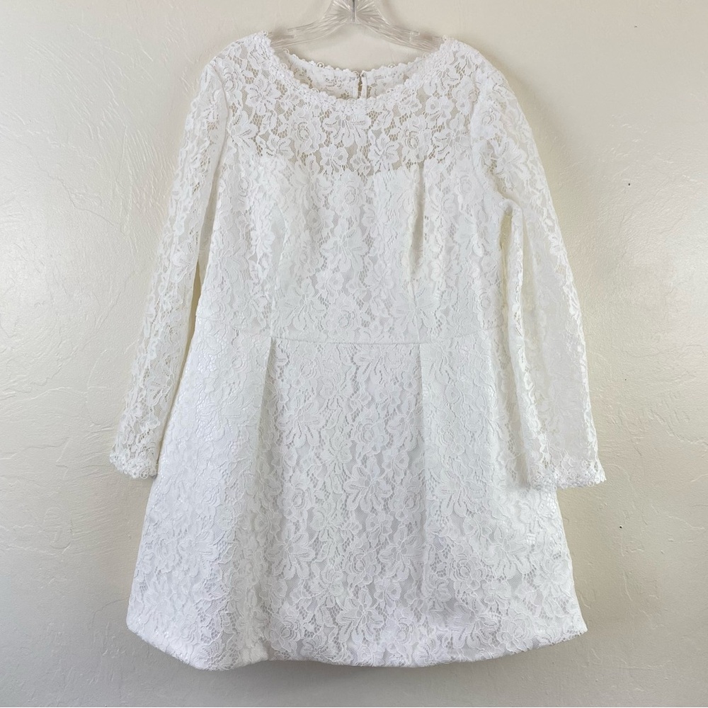 Women's White Lace Mini Dress - Long Sleeve